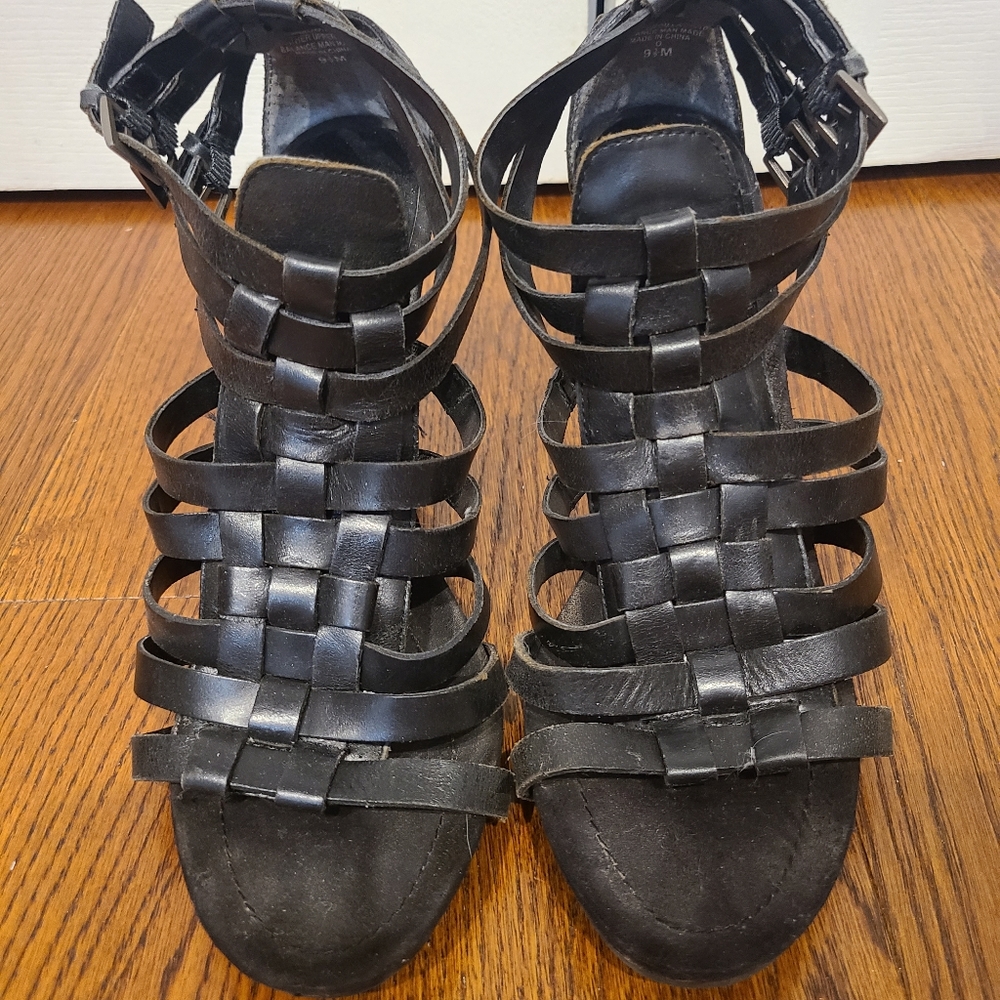 Womens Nine West black leather strappy heels, 3 buckles on ankle, worn, no box